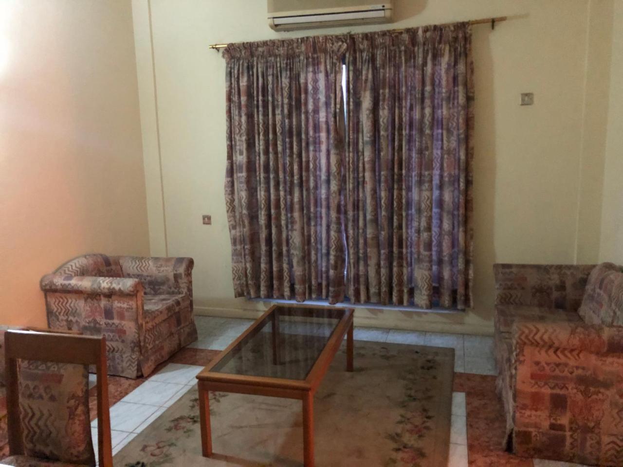 Maple Leaf Korean Hotel Achimota 외부 사진
