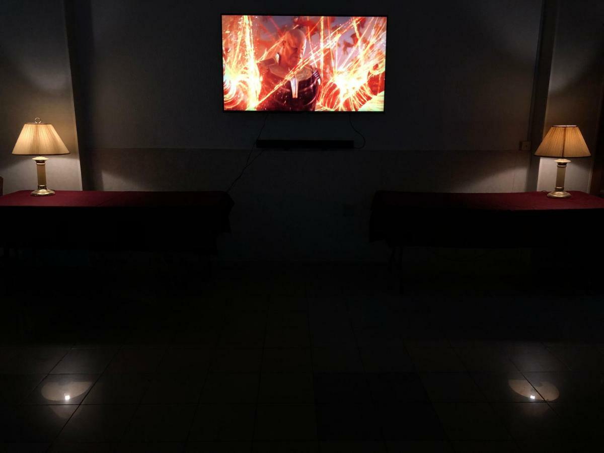 Maple Leaf Korean Hotel Achimota 외부 사진